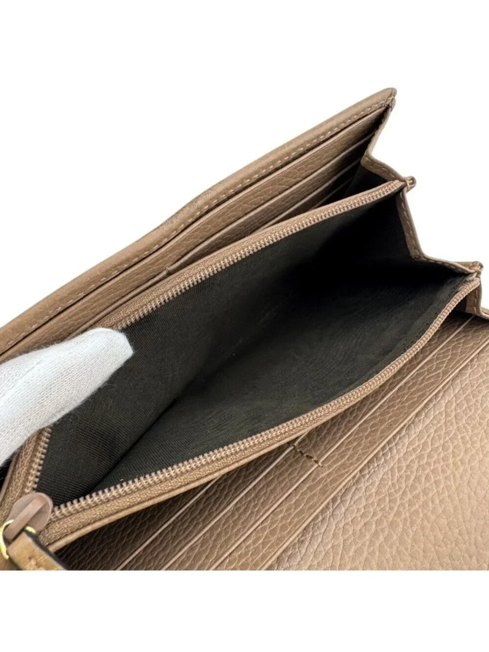 Gucci GG Marmont Leather Wallet Beige